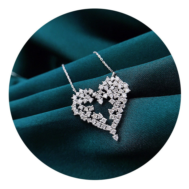 Huitan Novel Design Love Pendant Necklace for Women Full Bling Bling Cubic Zirconia Newly Wedding Engagement Trend Heart Jewelry