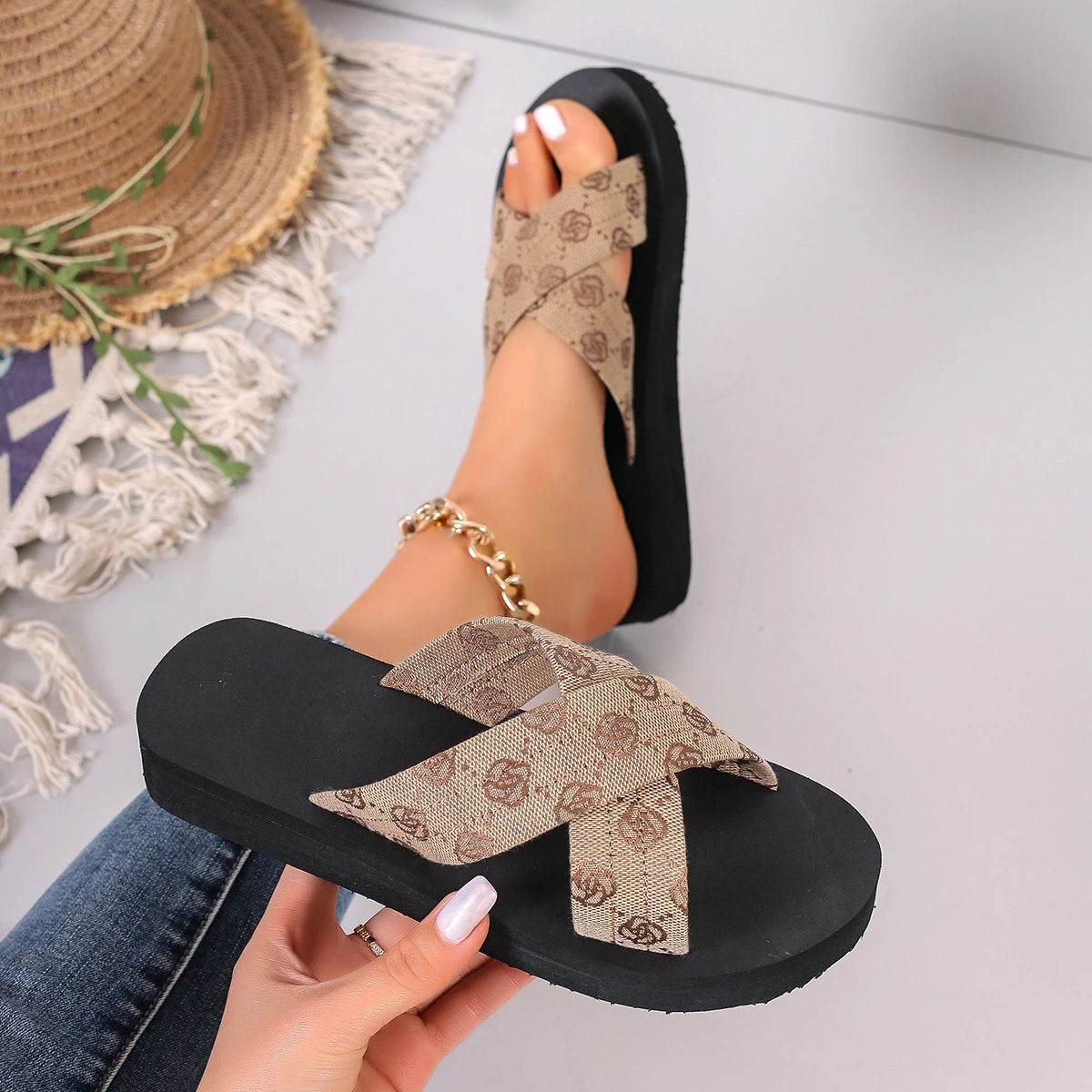 Cloth Slippers for Women Shoes Flower Peep Toe Cross Tie Ladies Casual Slides Female Beach Slippers Flat Shoes