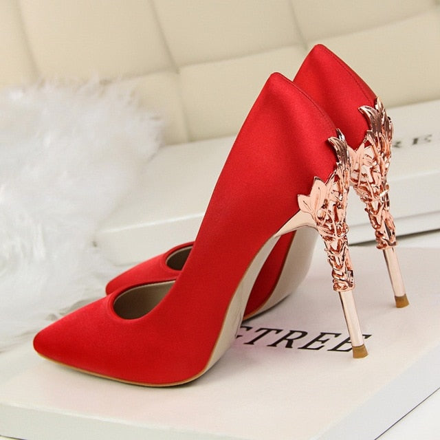 Metal Carved Thin Heel High Heels Pumps Shoes 2018 Sexy Pointed Toe Shoes Fashion Candy Colors Wedding Shoes