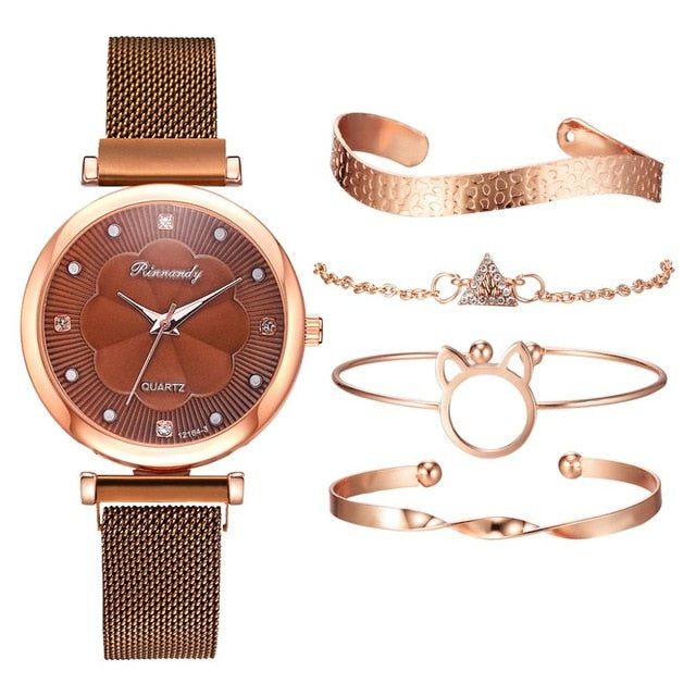 Hollow Kitty Fashion 5pcs Luxury Watch with Rhinestones Magnet Buckle Quartz Wrist Watch Bracelet Set